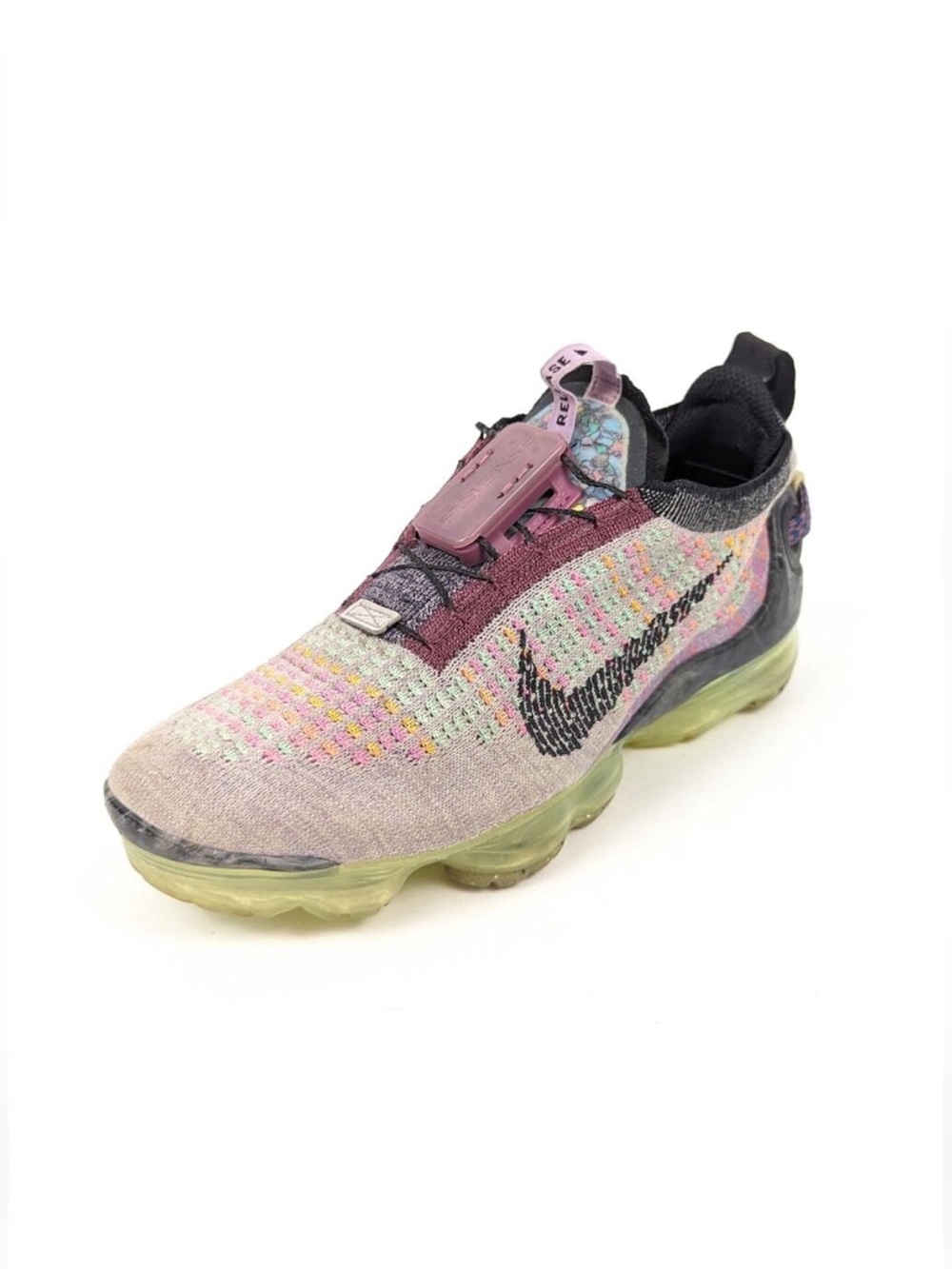 Nike Air VaporMax Flyknit Sneaker - Multicolor/Pink